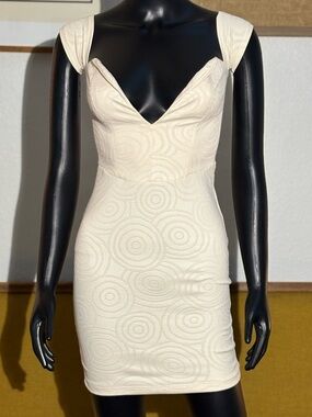 Papaya cream dress